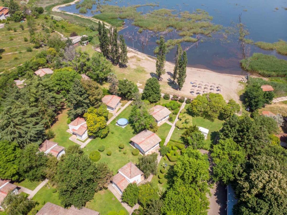 Fuk-Tak'S Bungalow Dojran Exterior photo